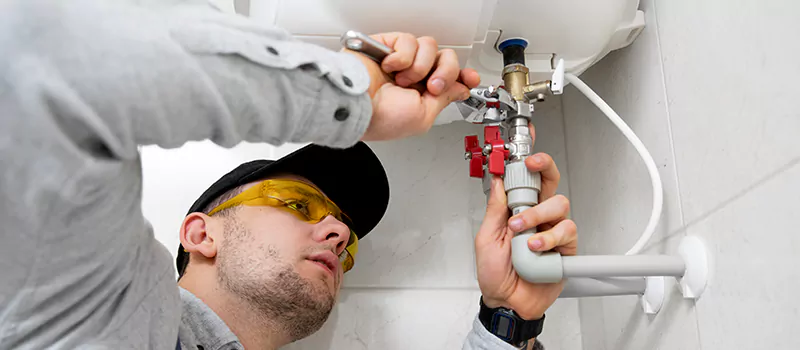 Fix Water Pipe Noises in Strathcona, Hamilton