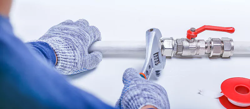 Water Pipe Replacement Contractor in Strathcona, Hamilton